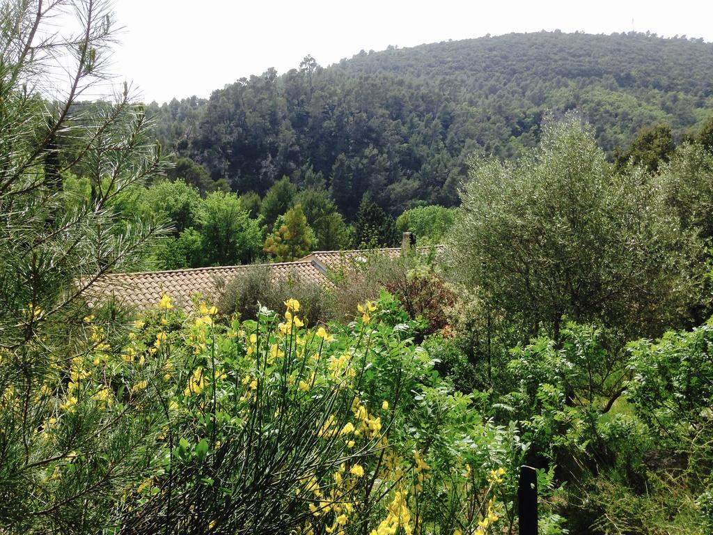 Gites Du Raby Signes Exterior foto